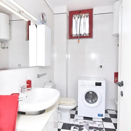 Vista Mare Red Corallo Elegance 아파트 *