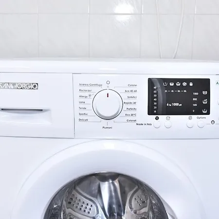 Vista Mare Red Corallo Elegance אלגהרו