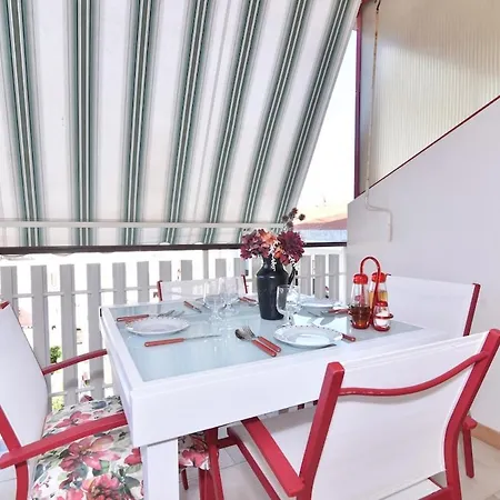 Vista Mare Red Corallo Elegance アパート アルゲーロ